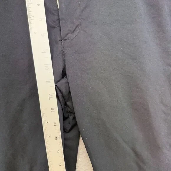 Nike Pants Men's 32 Black Chino Khaki Cropped Woven Sportswear Utility Golf Flex